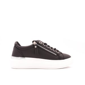 Alex McQ Sneakers Met Sierrits, Zwart