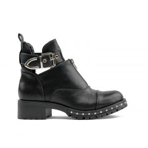 Cut Out Buckle Boots Met Studs