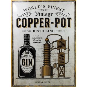 World's Finest Vintage Copper-Pot Gin Distilling - Metalen Wandplaat